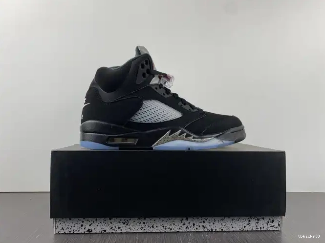 Cheap TBkick (2016) Metallic 5 Retro Black Jordan 845035-003 0503